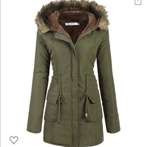 Womens Hooded Warm Winter Coats with Faux Fur
